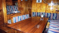 Classic Tall Ship RHEA -  Salon Dining